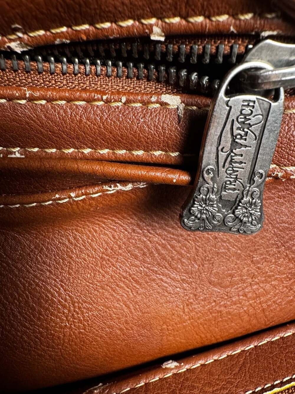 Trinity Ranch Western Floral Tooled Leather and Cowhide Purse and Wallet Set - Picture 7 of 12